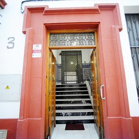 San Basilio's Red House فندق مبيت وإفطار 3*