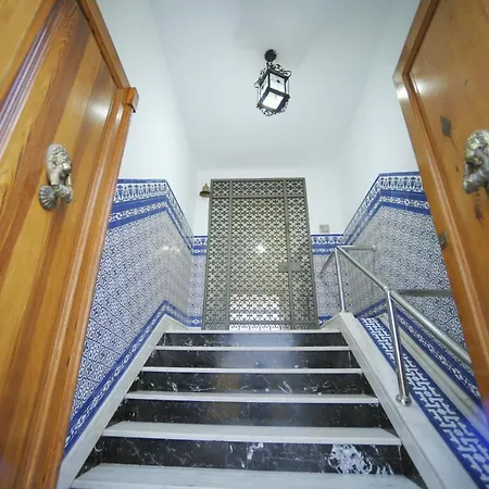 فندق مبيت وإفطار San Basilio's Red House