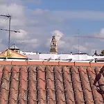 Bed & Breakfast San Basilio's Red House Córdoba