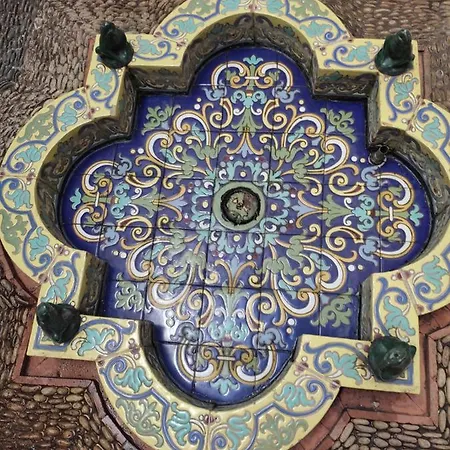 San Basilio's Red House Bed & Breakfast 3*