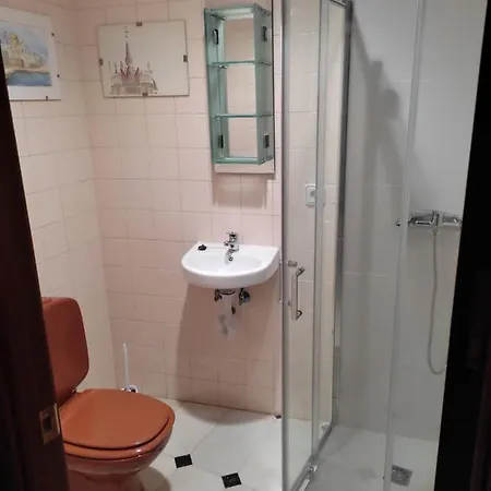 Couette-café San Basilio's Red House 3*