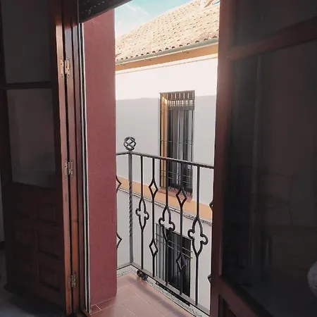 San Basilio's Red House 3* Córdoba