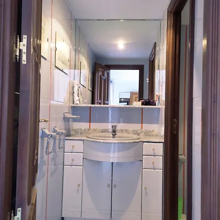 San Basilio's Red House 3* Cordova