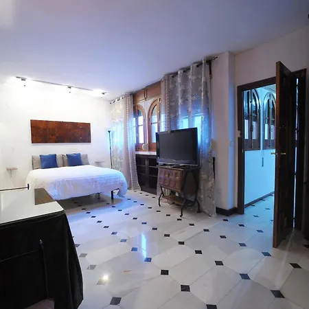 Bed and Breakfast San Basilio's Red House Κόρδοβα