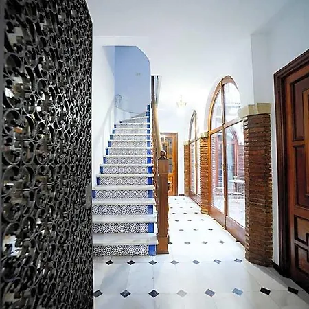 San Basilio's Red House Frühstückspension Córdoba