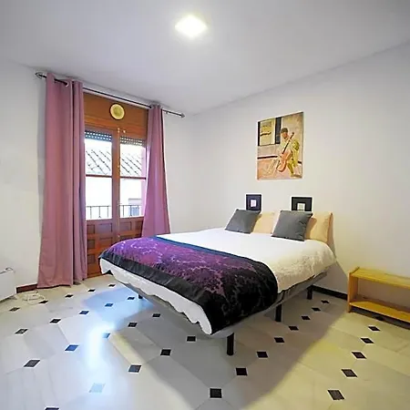 San Basilio's Red House 3* Córdoba