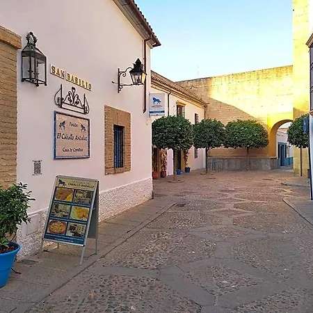 San Basilio's Red House Frühstückspension 3*