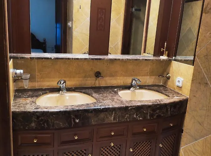 San Basilio's Red House 科爾多瓦