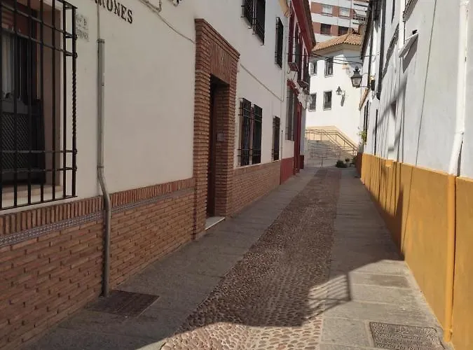 San Basilio's Red House Отель типа 