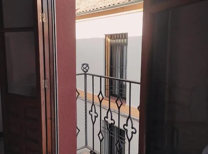 San Basilio's Red House 3* Кордова